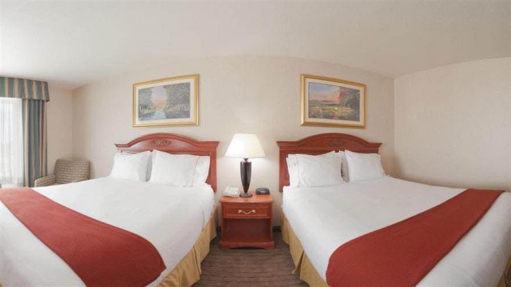 Holiday Inn Express Lawrence By Ihg Kültér fotó