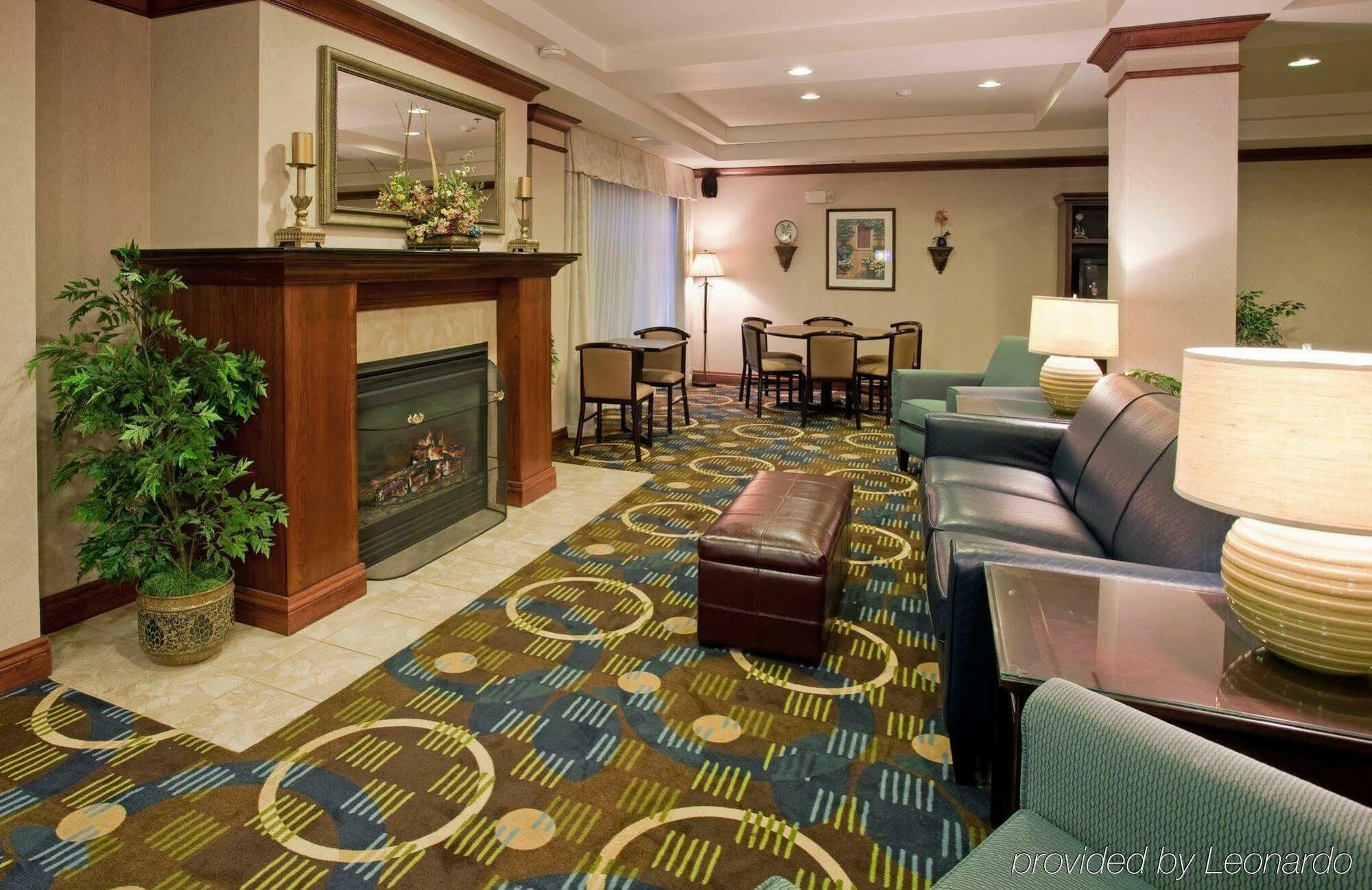Holiday Inn Express Lawrence By Ihg Kültér fotó